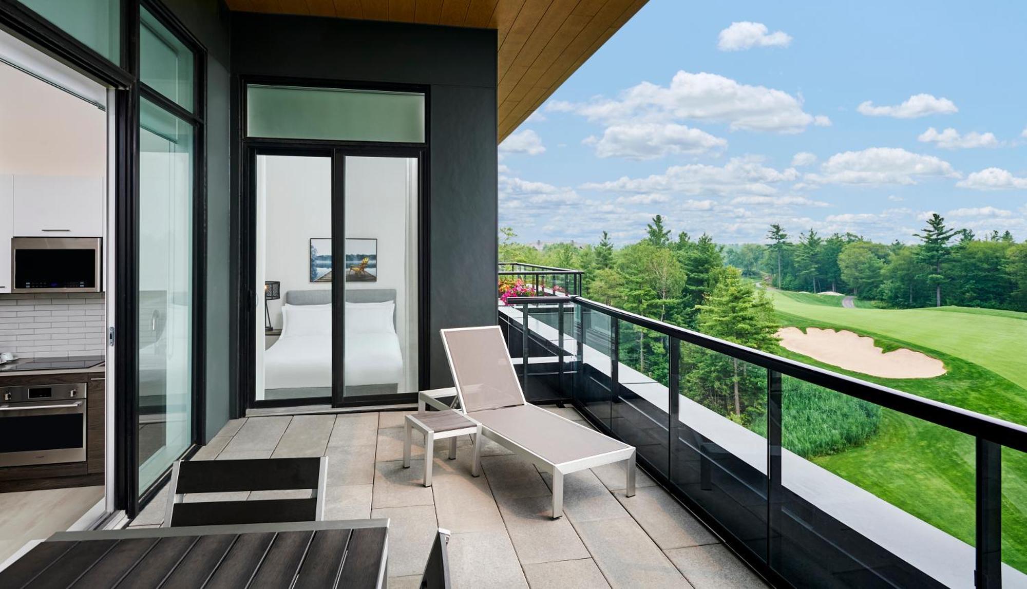Muskoka Bay Resort Gravenhurst Exterior photo